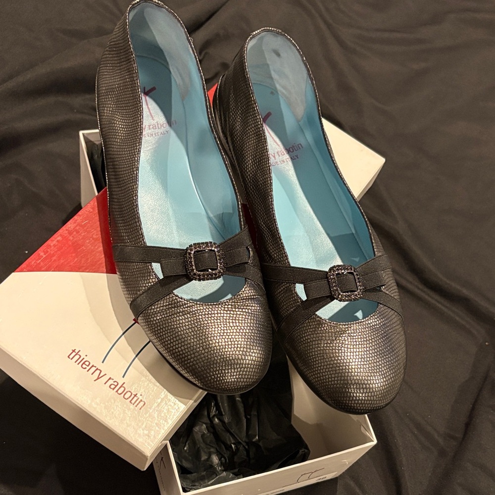 Thierry Rabotin Textured Black Heels
